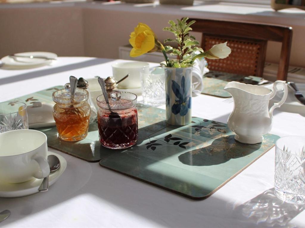 Honey Lodge Broadstone Екстериор снимка
